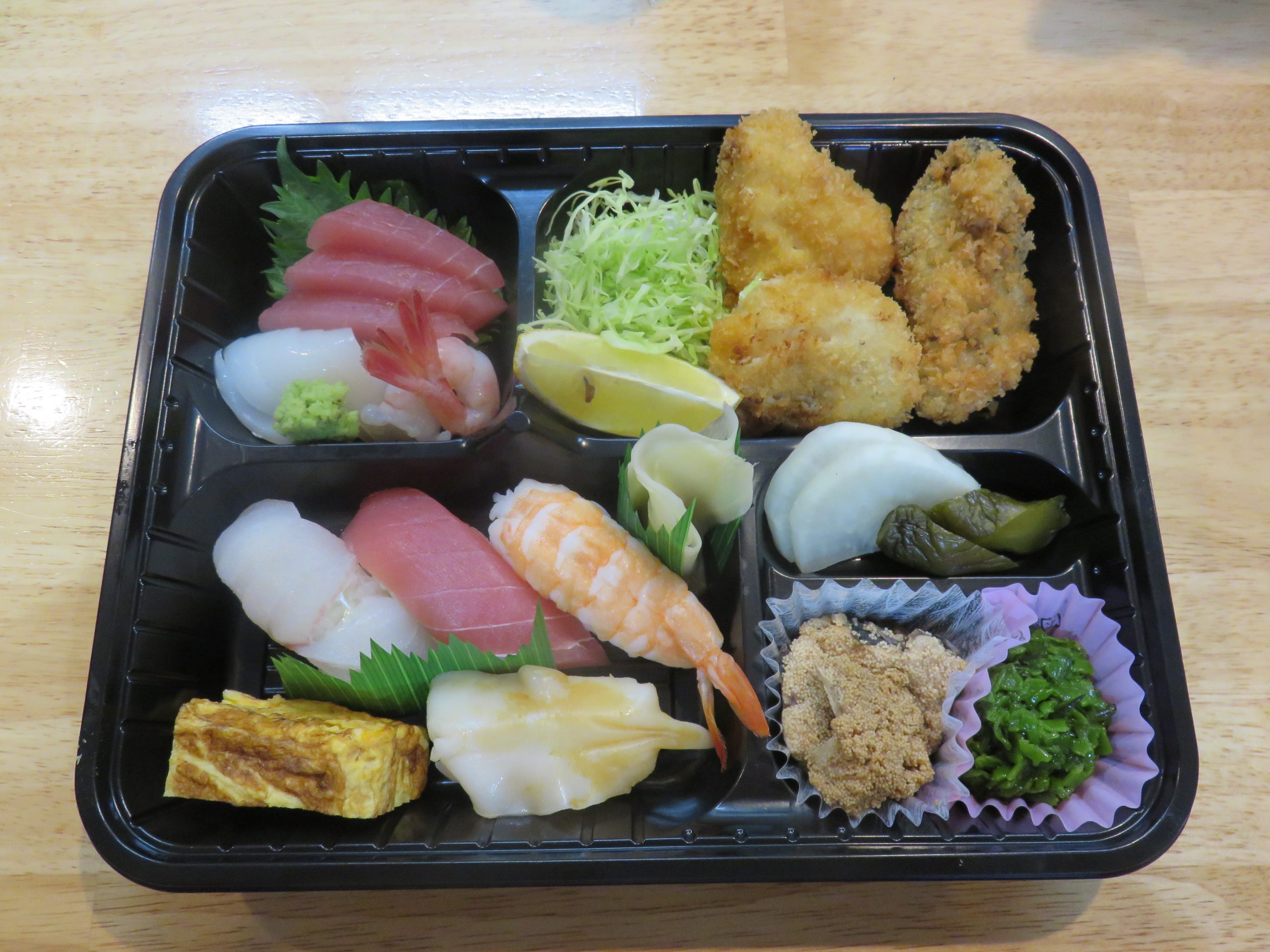 鮨 季節料理ささき | テイクアウトおおふなと